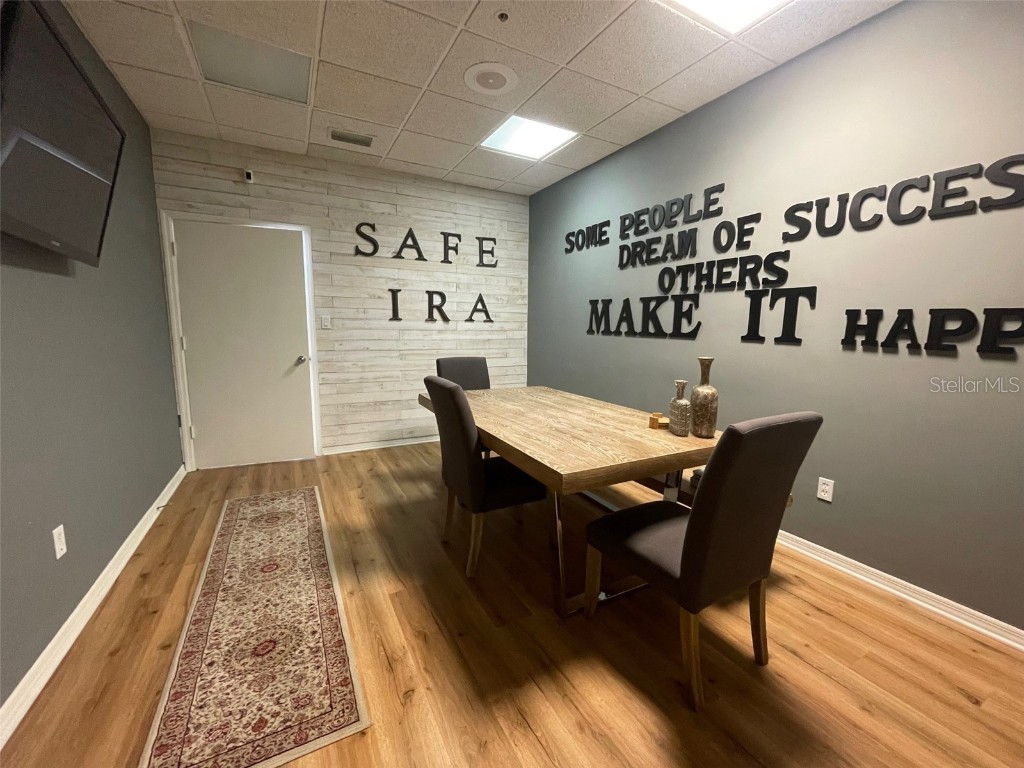 1219 S East Avenue #3-304 Sarasota FL 34239 A4665649 image8