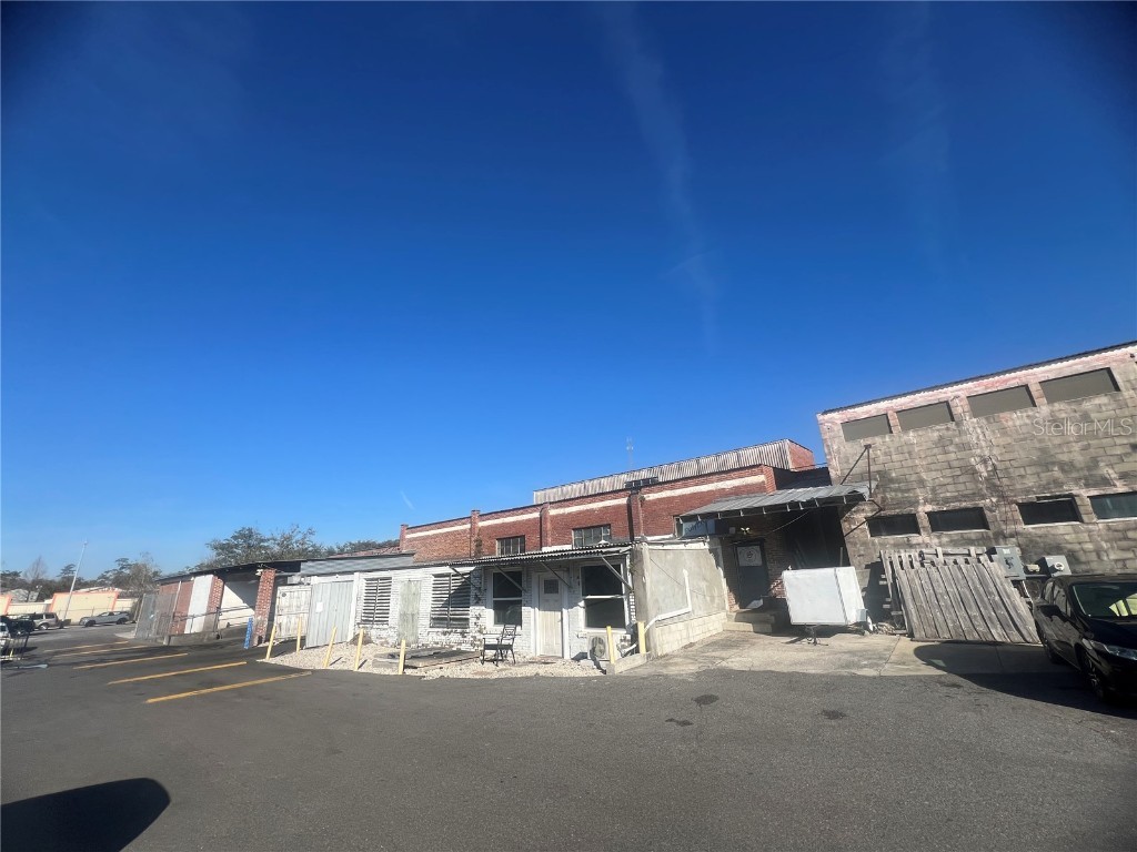 1219 S Main Street Gainesville FL 32601 GC529750 image14