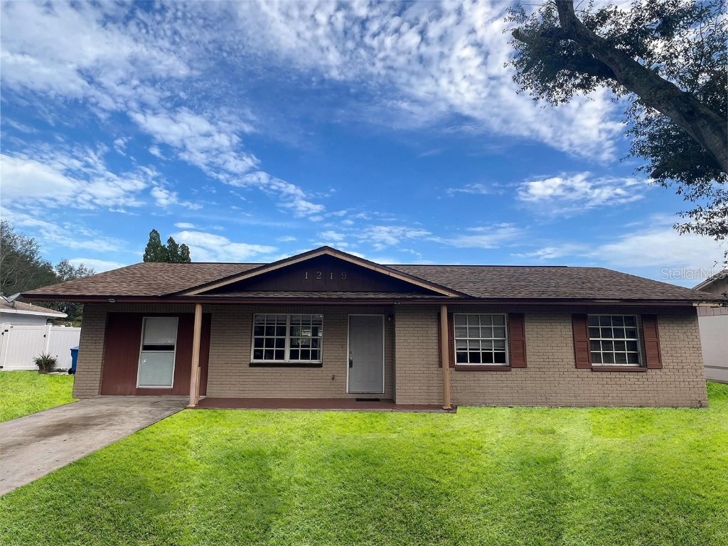 1219 Sagamore Drive Seffner FL 33584 T3501703 image1