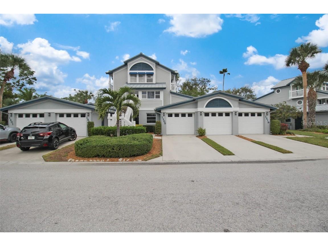 1219 Siesta Bayside Drive #1219-C Sarasota FL 34242 A4596165 image1
