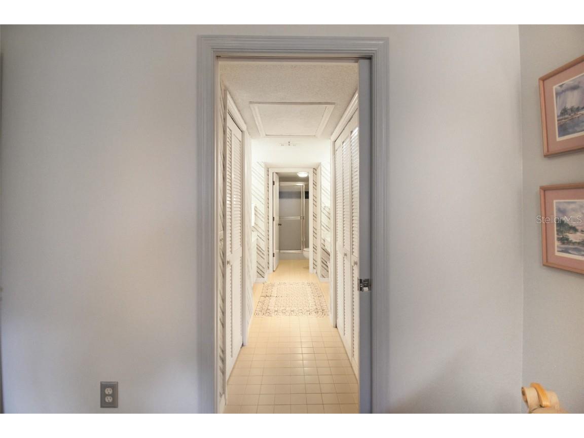 1219 Siesta Bayside Drive #1219-C Sarasota FL 34242 A4596165 image20