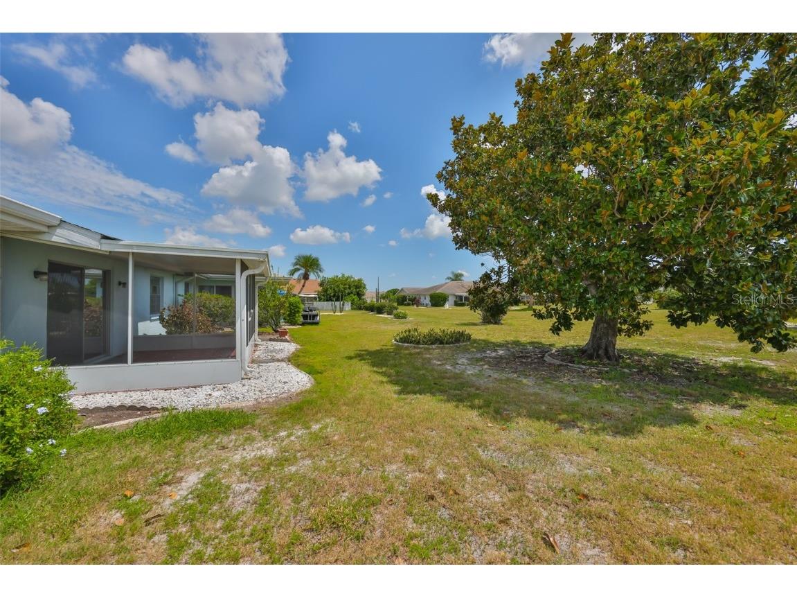 1219 Wild Feather Lane Sun City Center FL 33573 TB8422605 image36