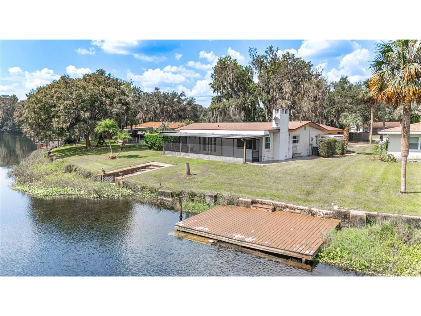 12190 Maple Street Dunnellon FL 34432 - THE RAINBOW RIVER OM687210 image6