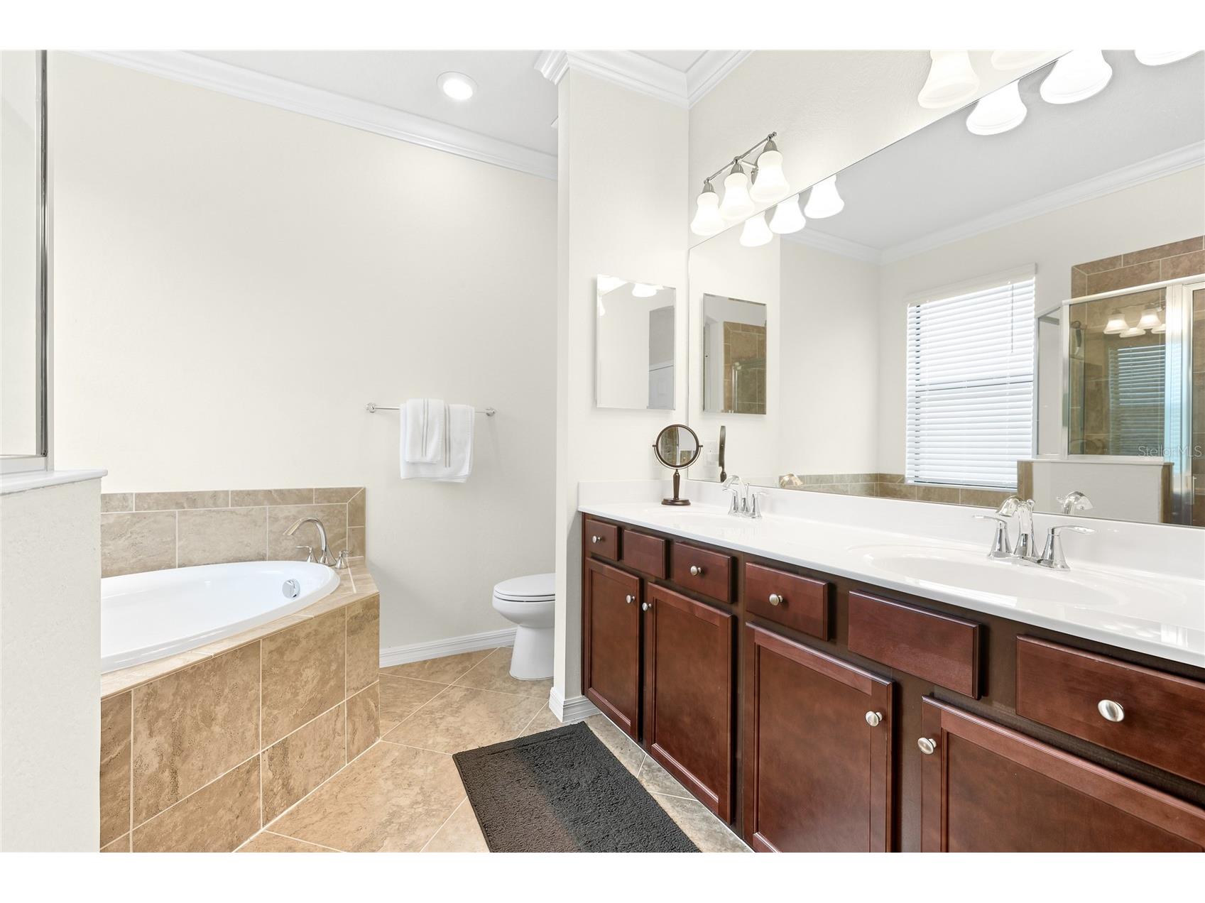 12192 Amica Loop Venice FL 34293 A4698476 image25