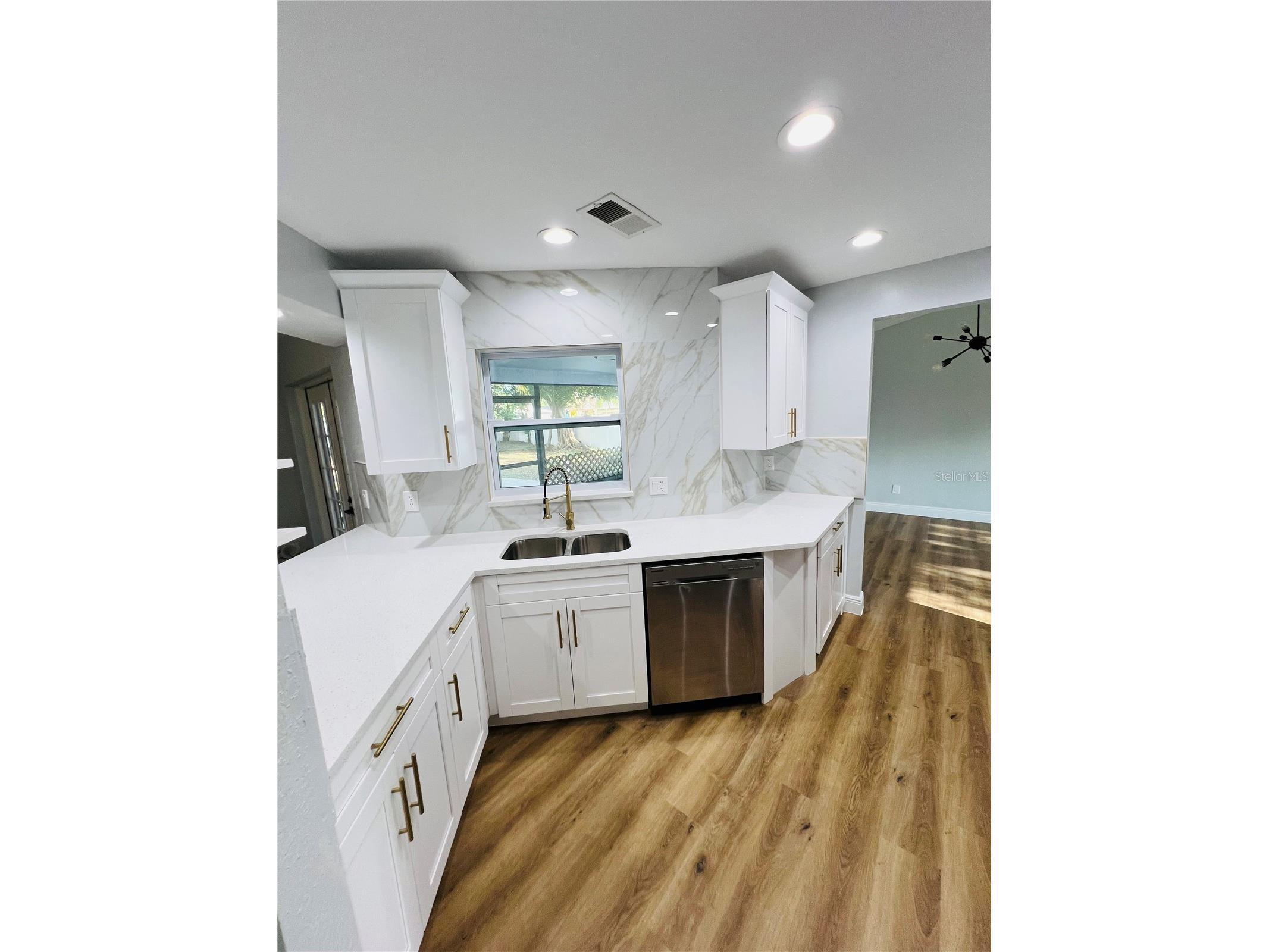 12195 71st Way Largo FL 33773 TB8464304 image10