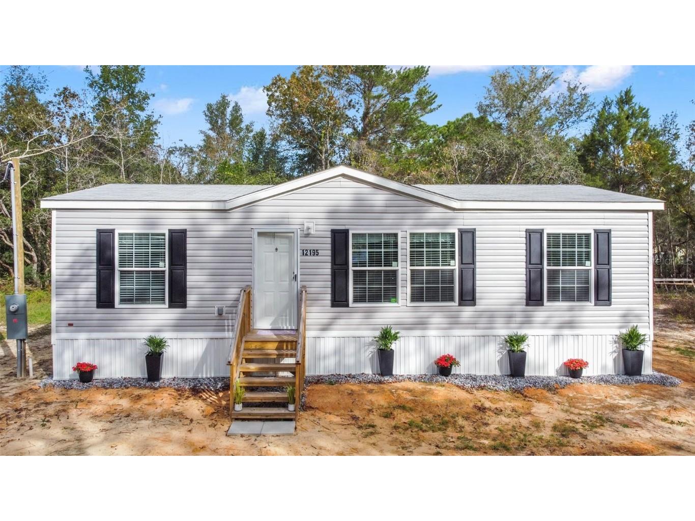 12195 Rock Duck Avenue Weeki Wachee FL 34614 W7860024 image1