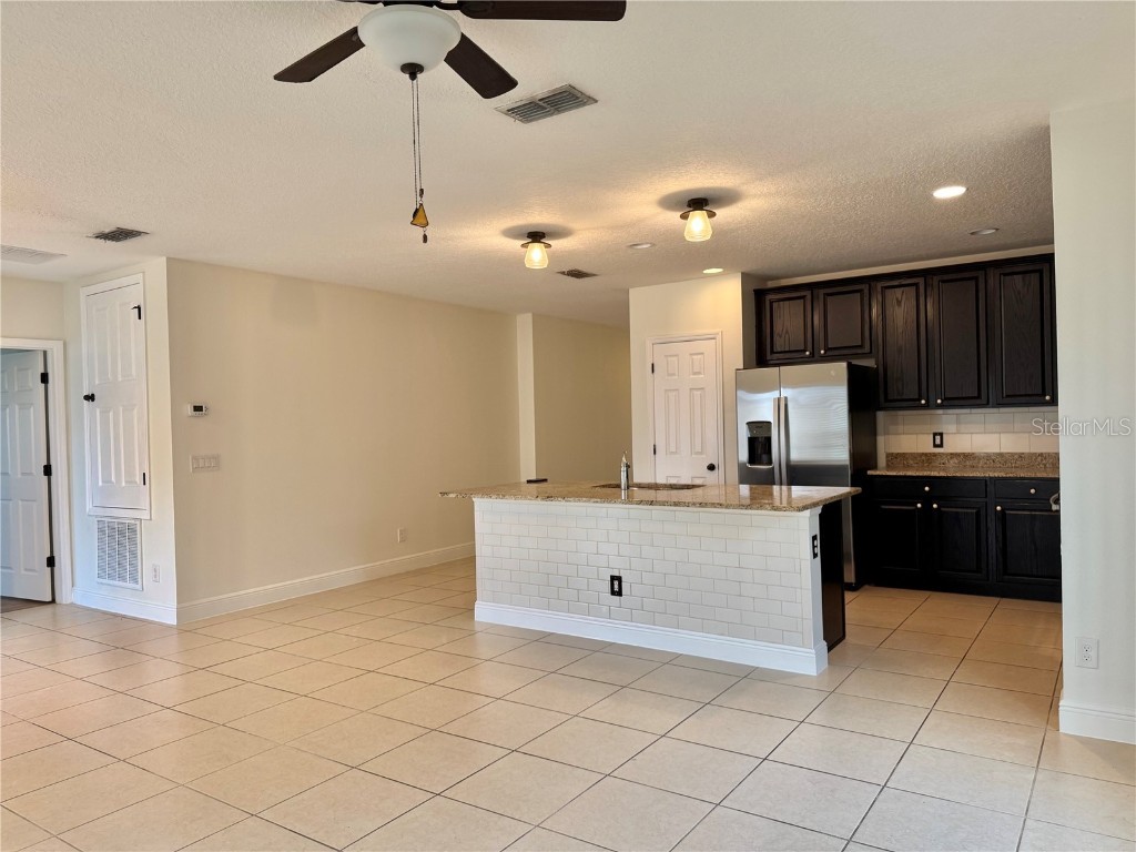 122 Andalusia Loop Davenport FL 33837 O6337414 image3