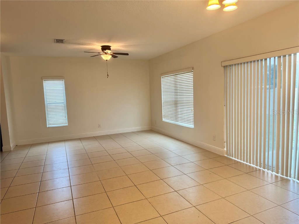 122 Andalusia Loop Davenport FL 33837 O6337414 image7