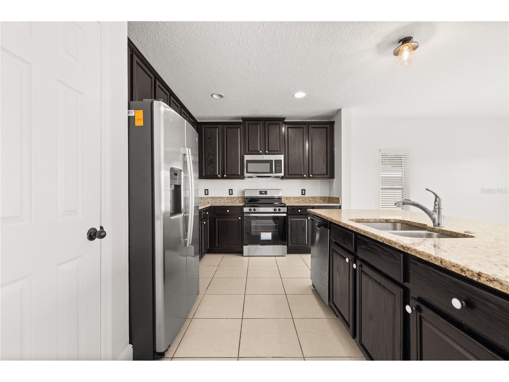 122 Andalusia Loop Davenport FL 33837 S5143947 image18