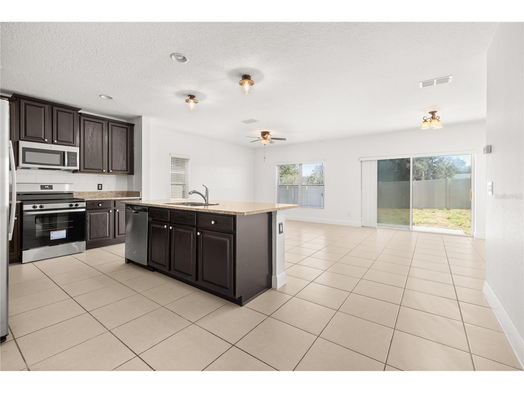 122 Andalusia Loop Davenport FL 33837 S5143947 image21