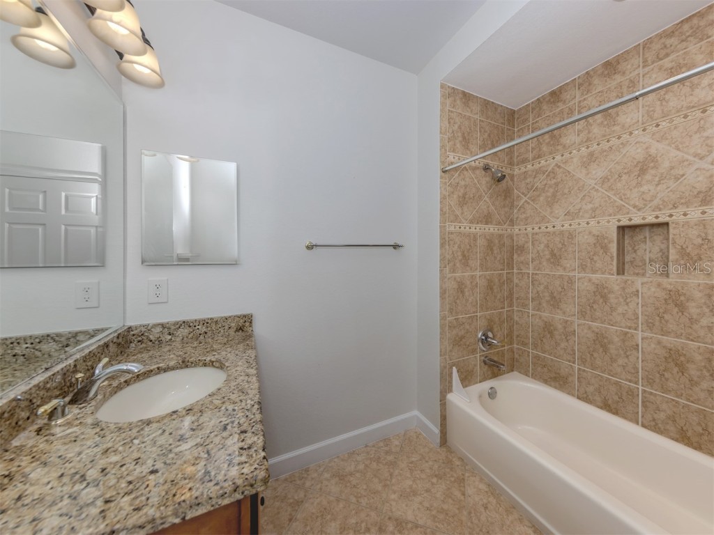 122 Bella Vista Terrace #8A Nokomis FL 34275 N6141396 image22