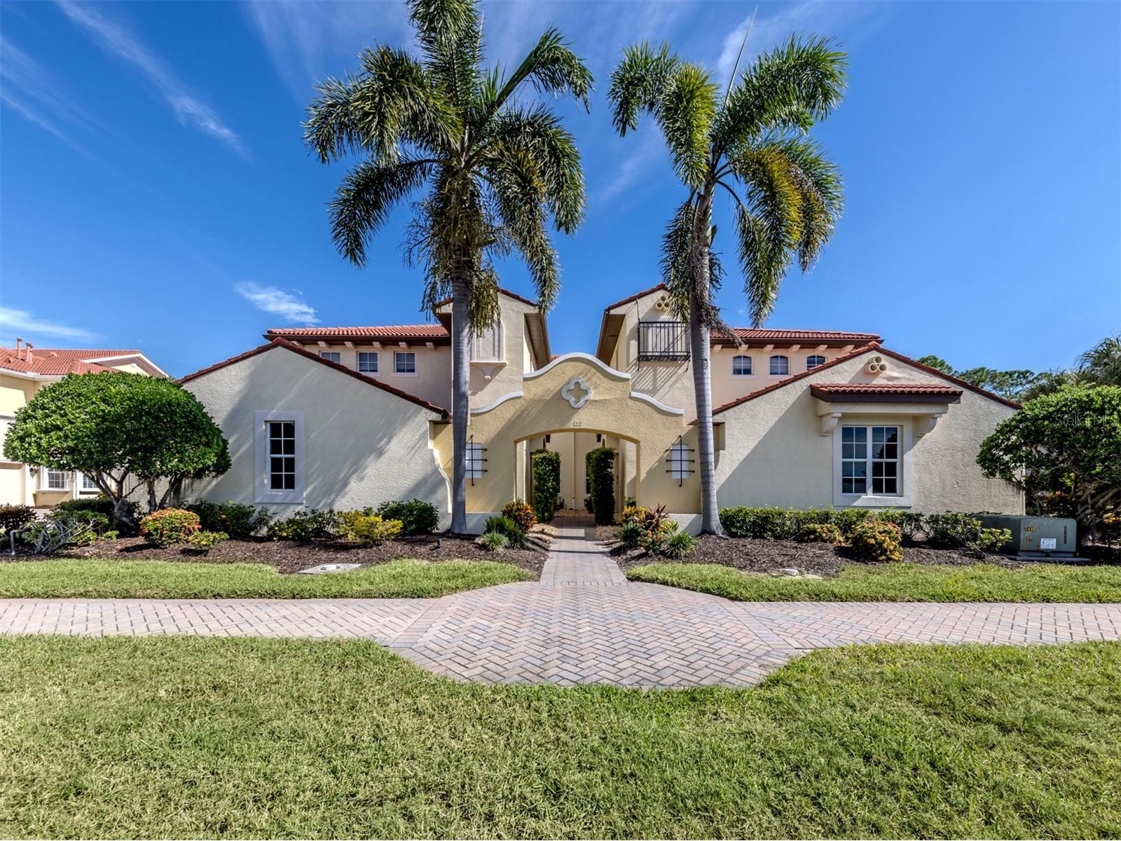 122 Bella Vista Terrace #8A North Venice FL 34275 N6141396 image1