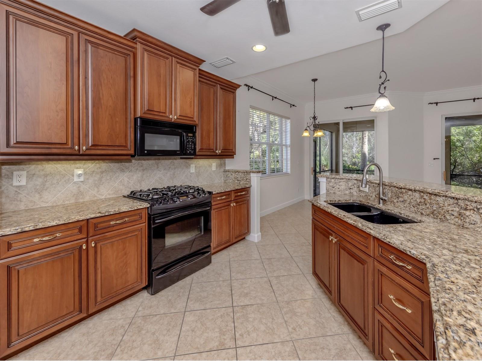 122 Bella Vista Terrace #8A North Venice FL 34275 N6141396 image17