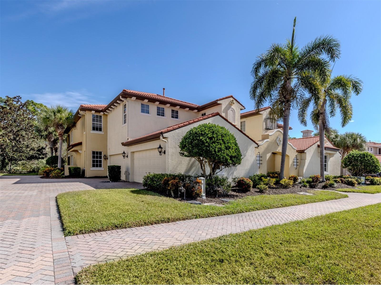 122 Bella Vista Terrace #8A North Venice FL 34275 N6141396 image2