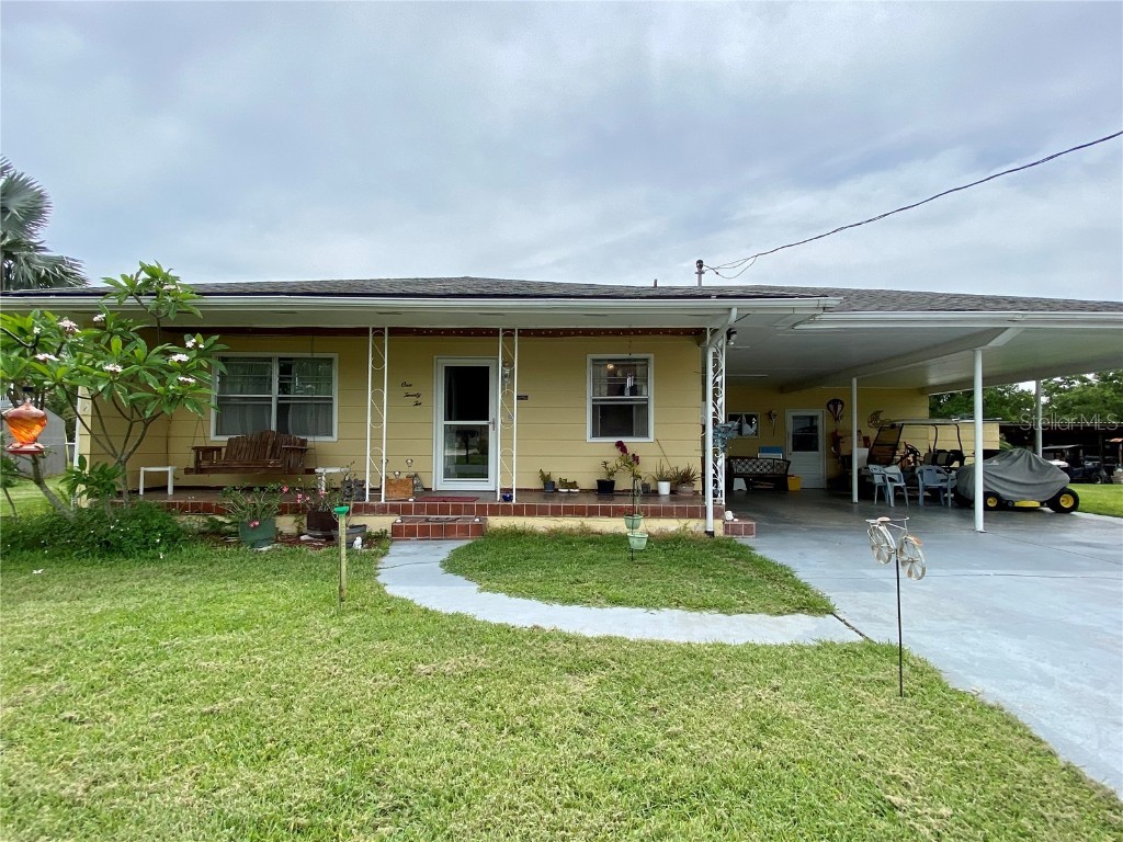 122 Bream Street Haines City FL 33844 - LAKE HATCHINEHA P4925969 image1