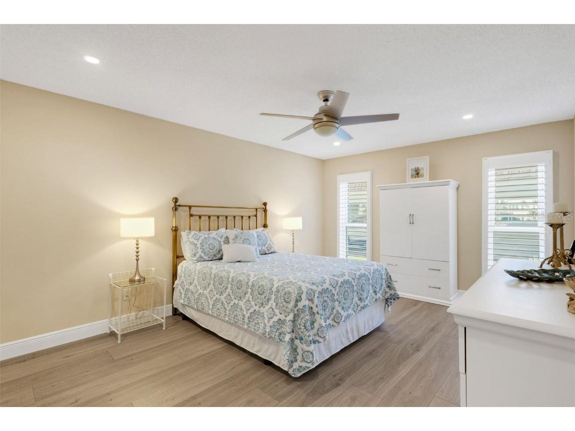 122 Buttonwood Circle #122 Seminole FL 33777 TB8451484 image24