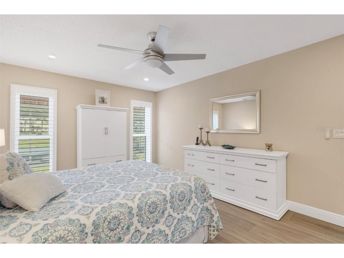 122 Buttonwood Circle #122 Seminole FL 33777 TB8451484 image25