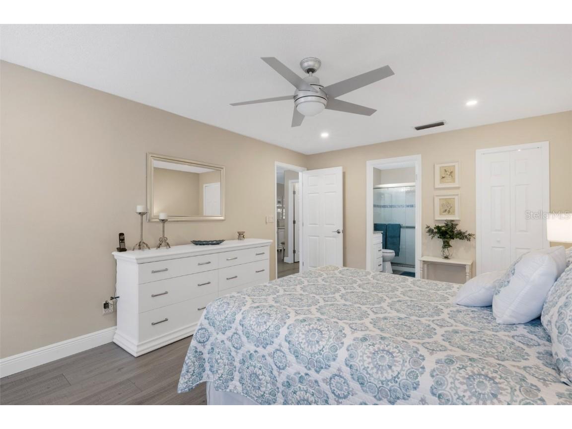 122 Buttonwood Circle #122 Seminole FL 33777 TB8451484 image27