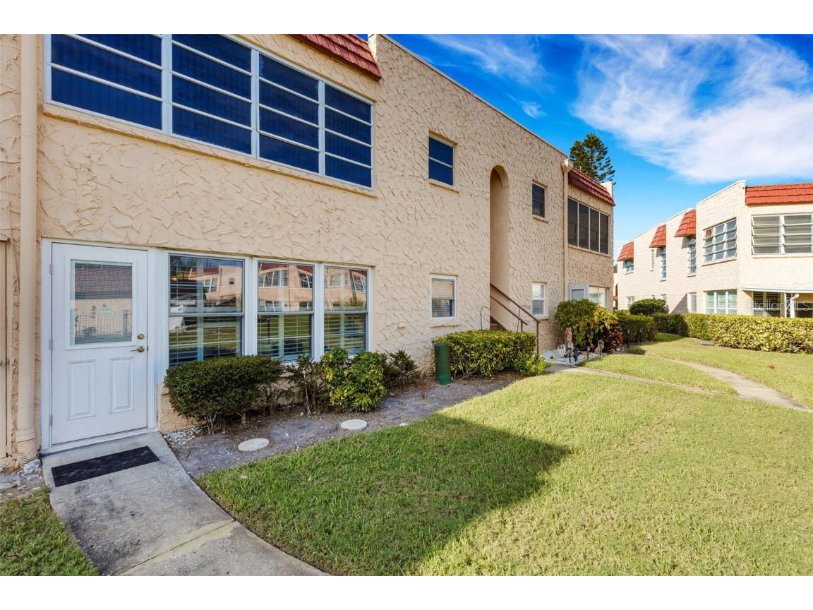 122 Buttonwood Circle #122 Seminole FL 33777 TB8451484 image29