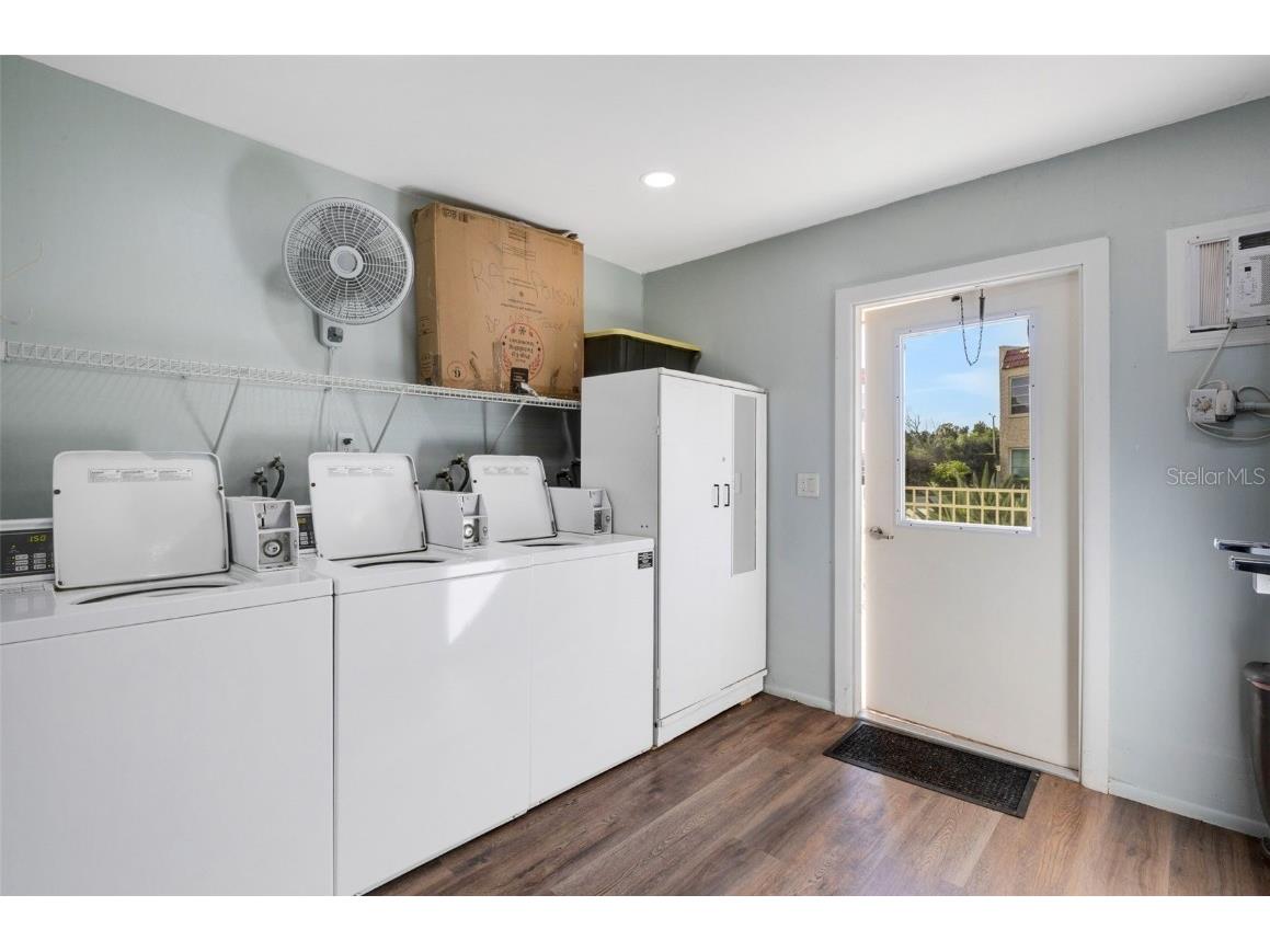 122 Buttonwood Circle #122 Seminole FL 33777 TB8451484 image35