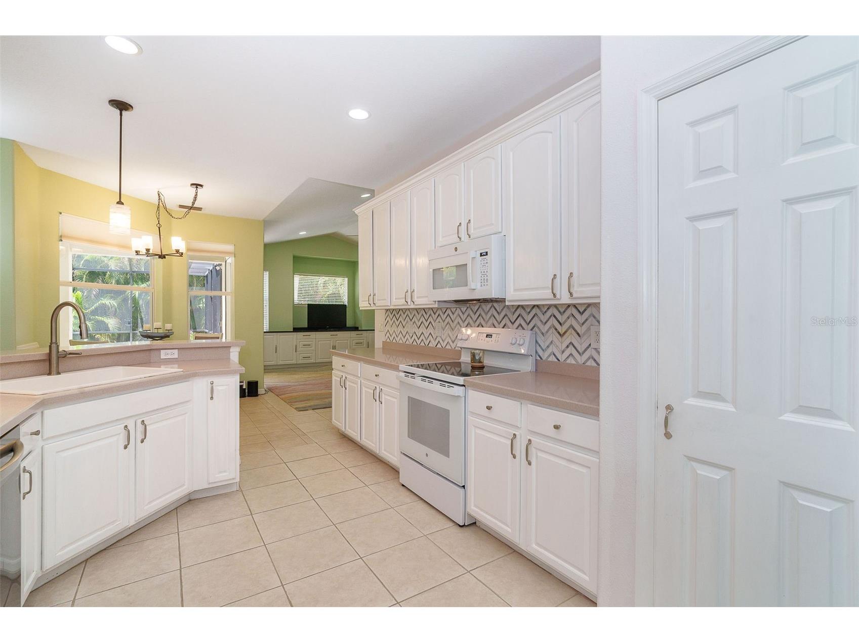 122 Clear Lake Drive Englewood FL 34223 N6144405 image18