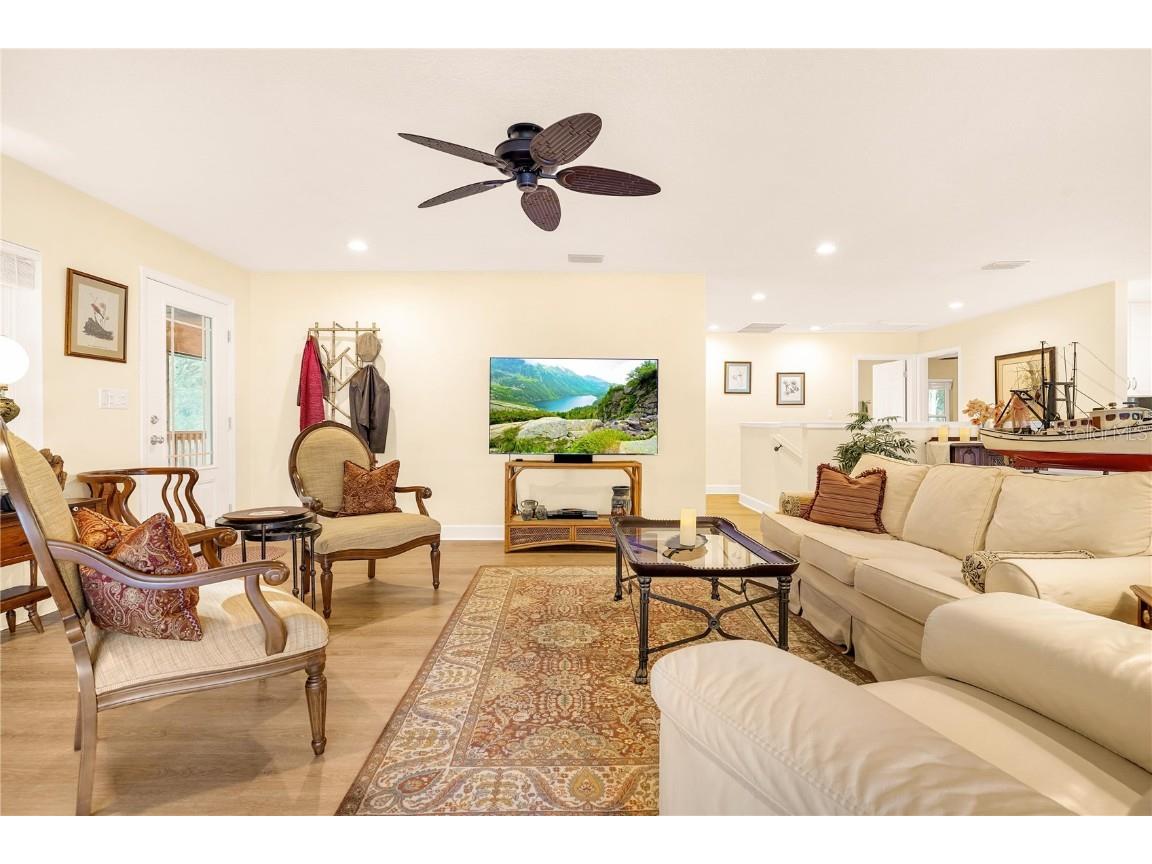 122 Drayton Island Road Georgetown FL 32139 - ST. JOHNS RIVER / LAKE GEORGE FC314532 image21