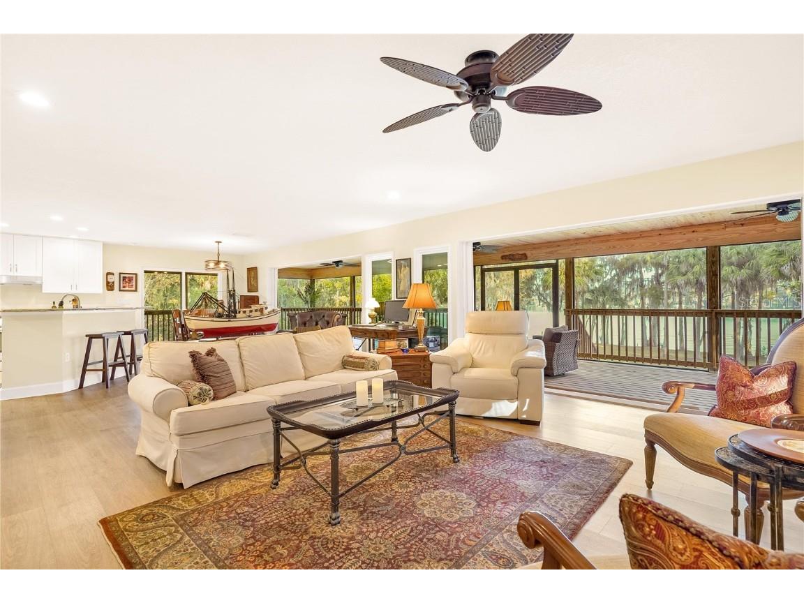 122 Drayton Island Road Georgetown FL 32139 - ST. JOHNS RIVER / LAKE GEORGE FC314532 image22