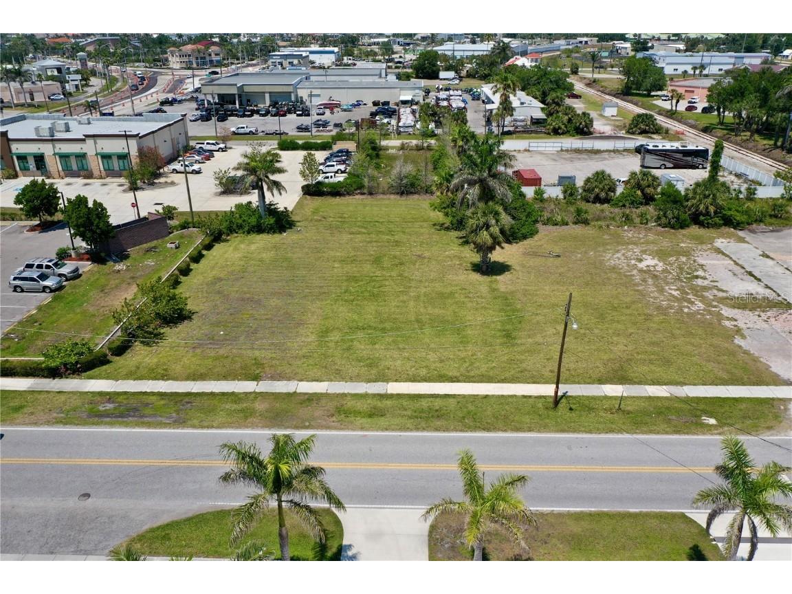 122 E Mckenzie Street Punta Gorda FL 33950 C7508458 image10
