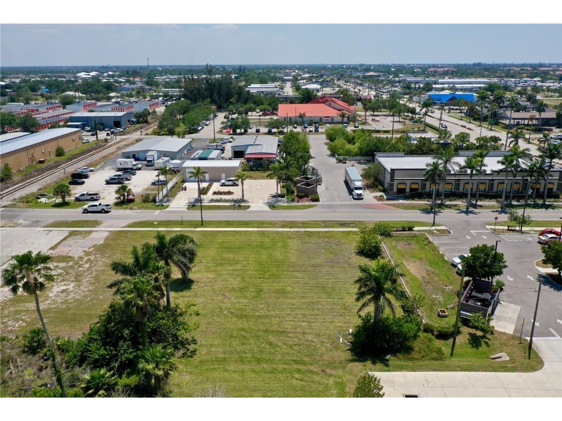 122 E Mckenzie Street Punta Gorda FL 33950 C7508458 image11
