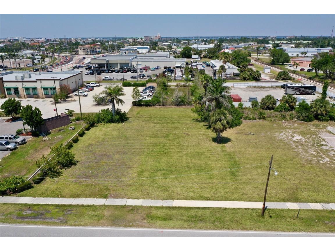 122 E Mckenzie Street Punta Gorda FL 33950 C7508458 image6