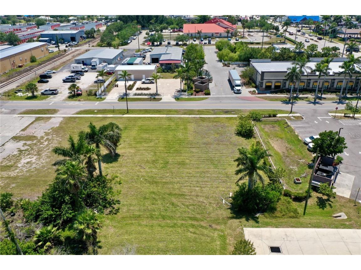 122 E Mckenzie Street Punta Gorda FL 33950 C7508458 image8