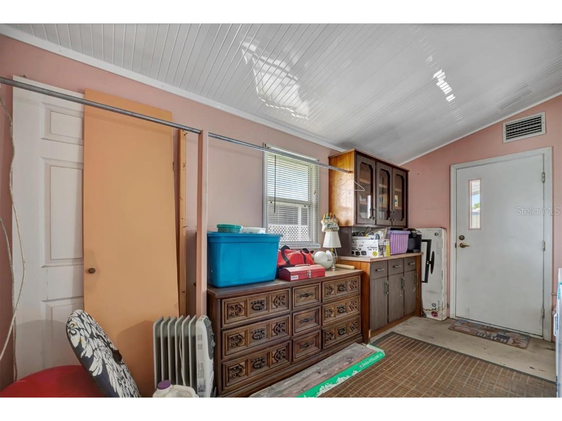 122 E Saint Annes Circle Apollo Beach FL 33572 TB8437171 image13