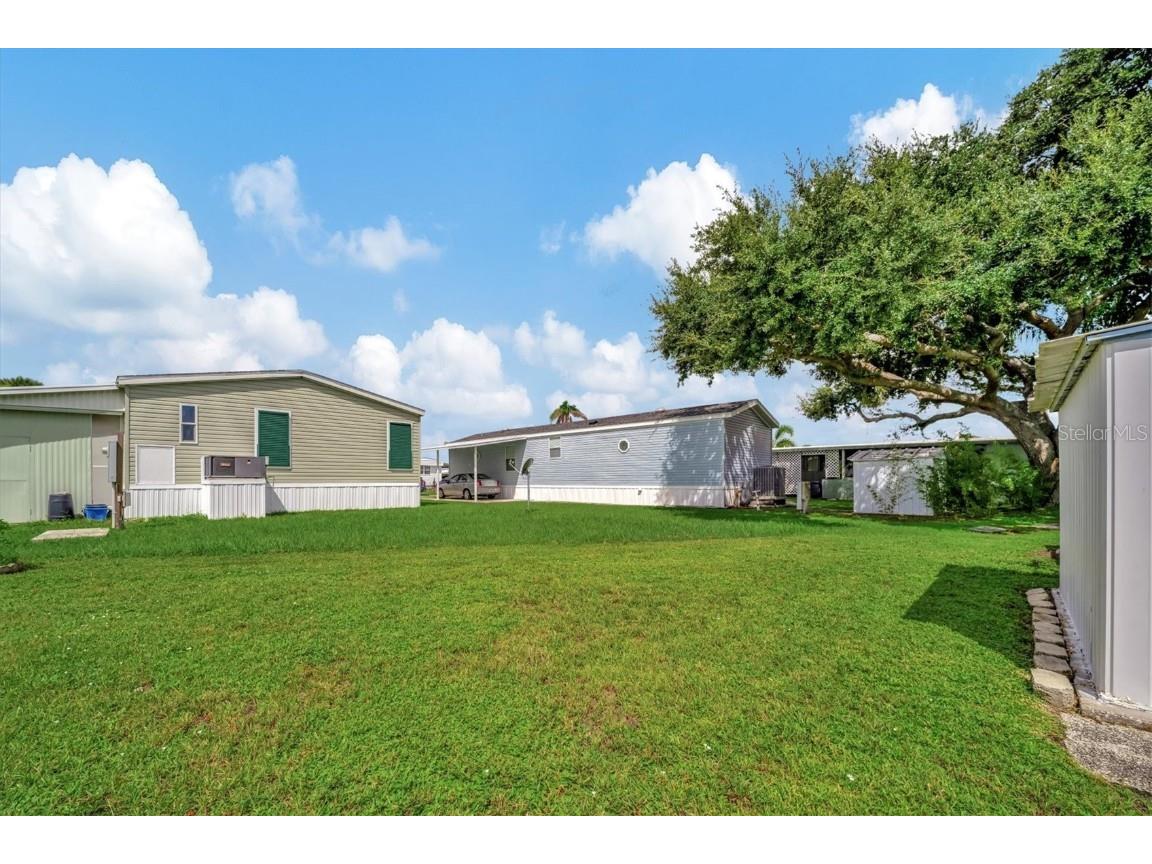 122 E Saint Annes Circle Apollo Beach FL 33572 TB8437171 image18