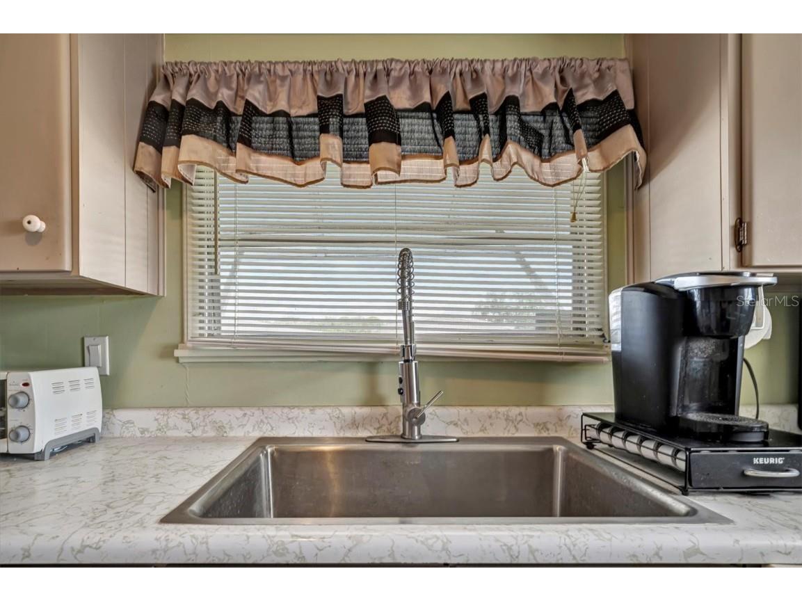 122 E Saint Annes Circle Apollo Beach FL 33572 TB8437171 image30