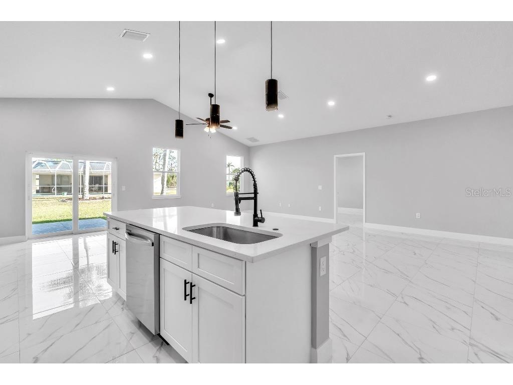 122 Jennifer Drive Rotonda West FL 33947 TB8360697 image7