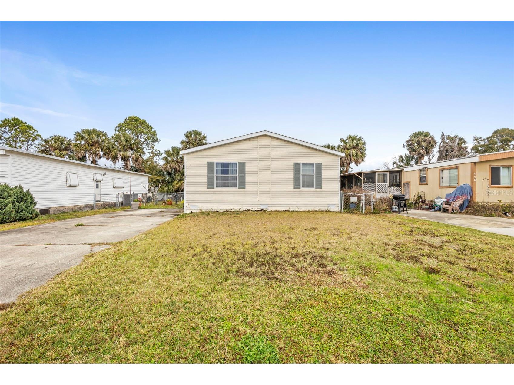 122 Leisure World Drive N Debary FL 32713 - ST. JOHNS RIVER V4947050 image1