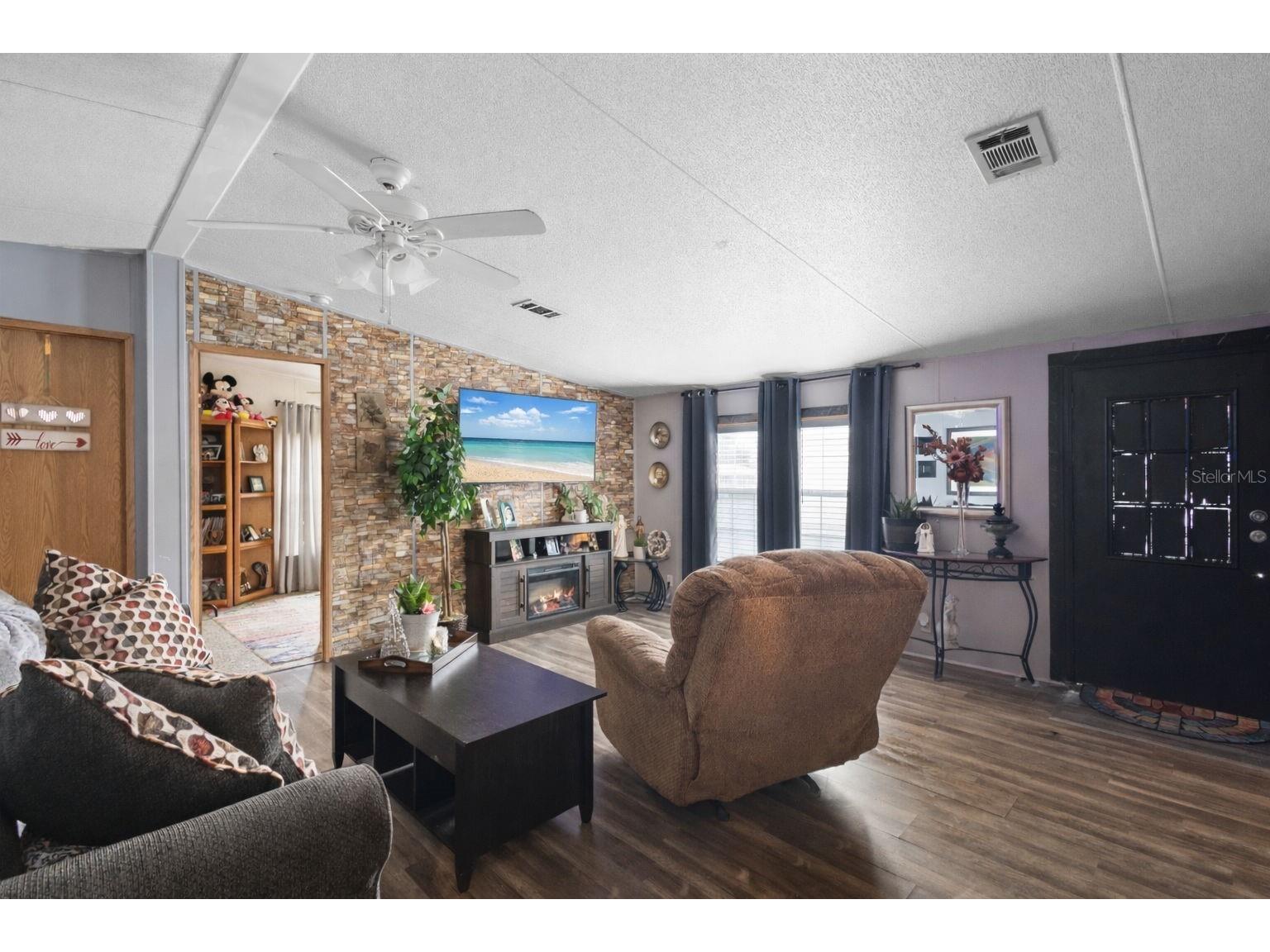 122 Leisure World Drive N Debary FL 32713 - ST. JOHNS RIVER V4947050 image12