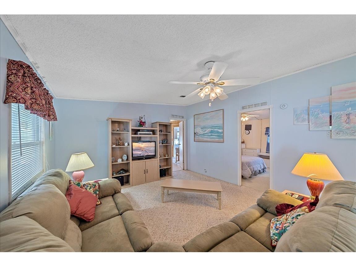 122 Meadow Circle Ellenton FL 34222 A4605088 image13