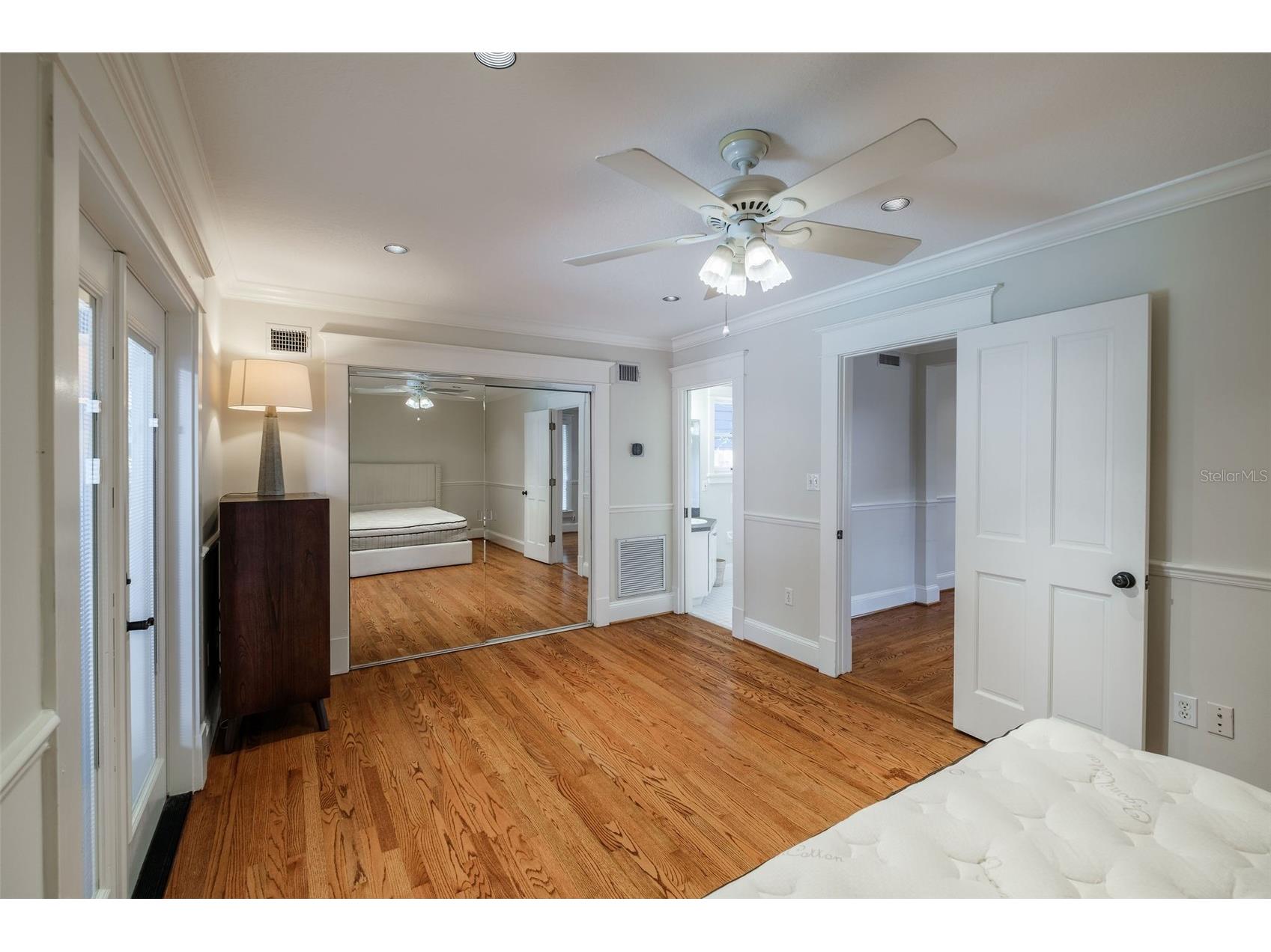 122 N Hyer Avenue Orlando FL 32801 O6398609 image24