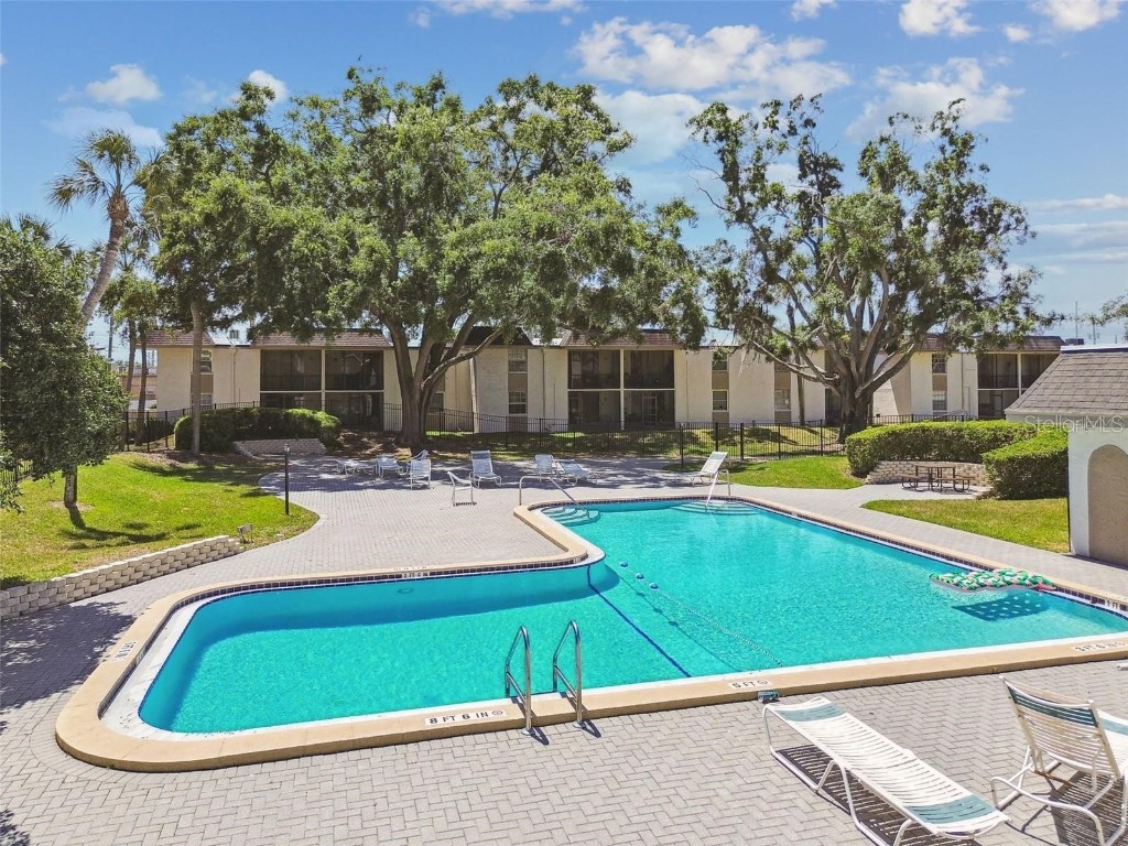 122 N Kings Avenue #101 Brandon FL 33510 TB8448798 image2