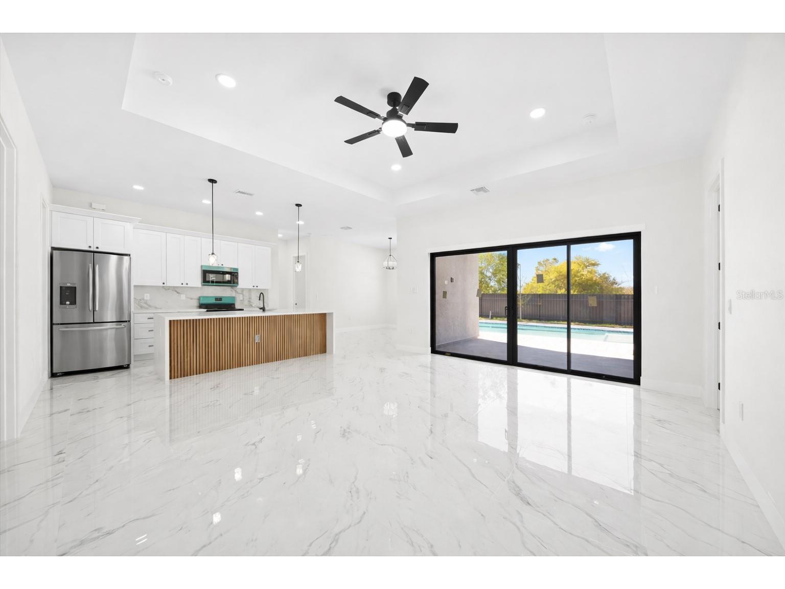 122 NE 11th Terrace Cape Coral FL 33909 A4691506 image9