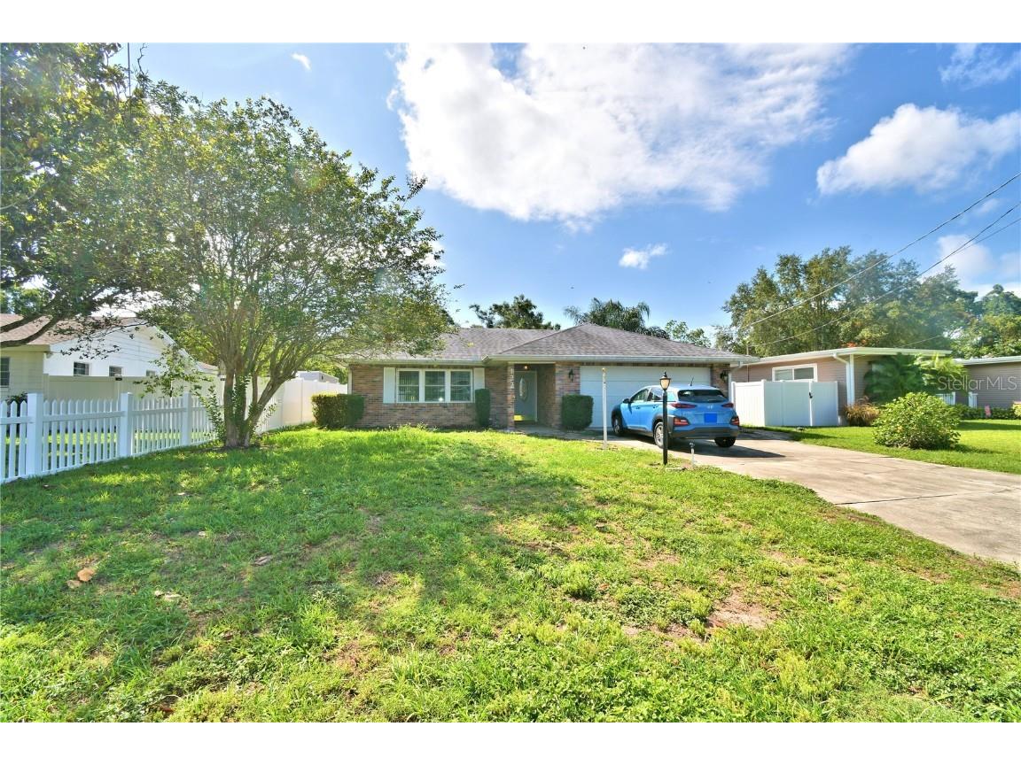 122 Pasco Road Winter Haven FL 33884 P4925982 image1