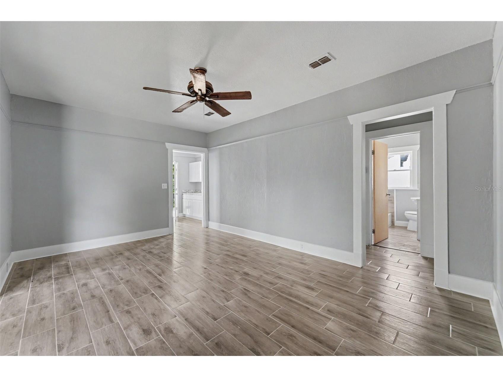 122 S Garfield Avenue Deland FL 32724 O6422166 image5