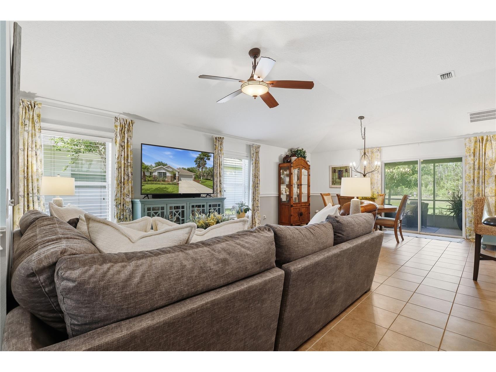 122 S Hummingbird Place Palm Coast FL 32164 FC318665 image11