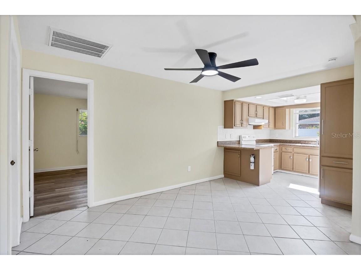122 SE 41st Terrace Cape Coral FL 33904 D6145002 image13