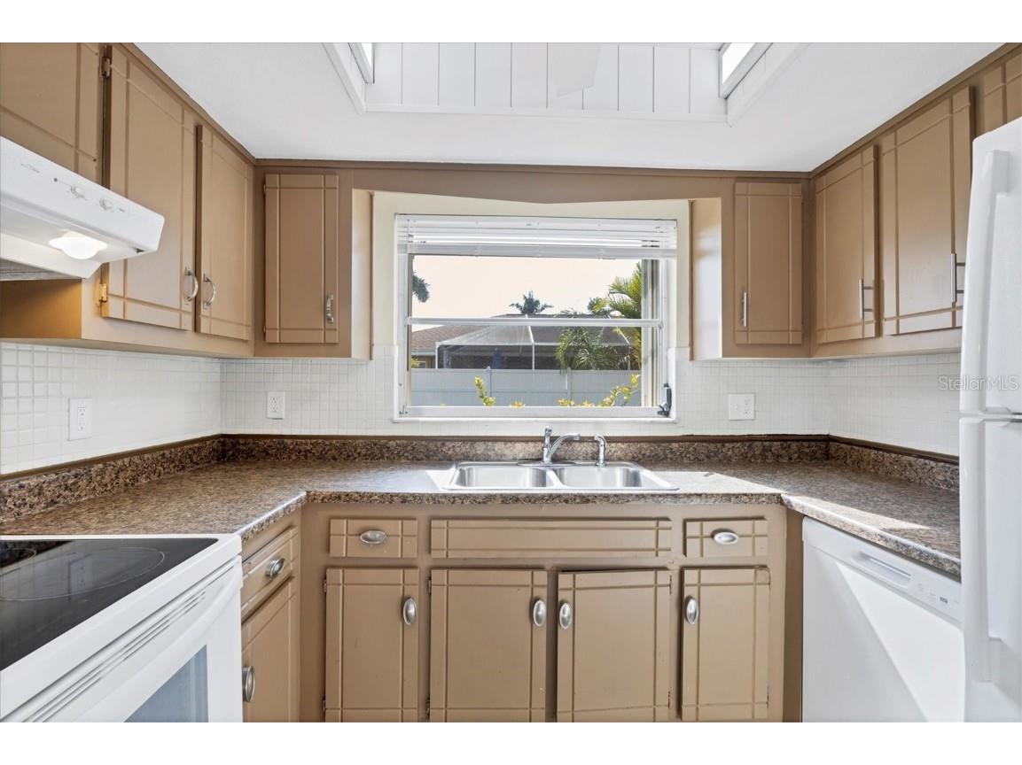 122 SE 41st Terrace Cape Coral FL 33904 D6145002 image17