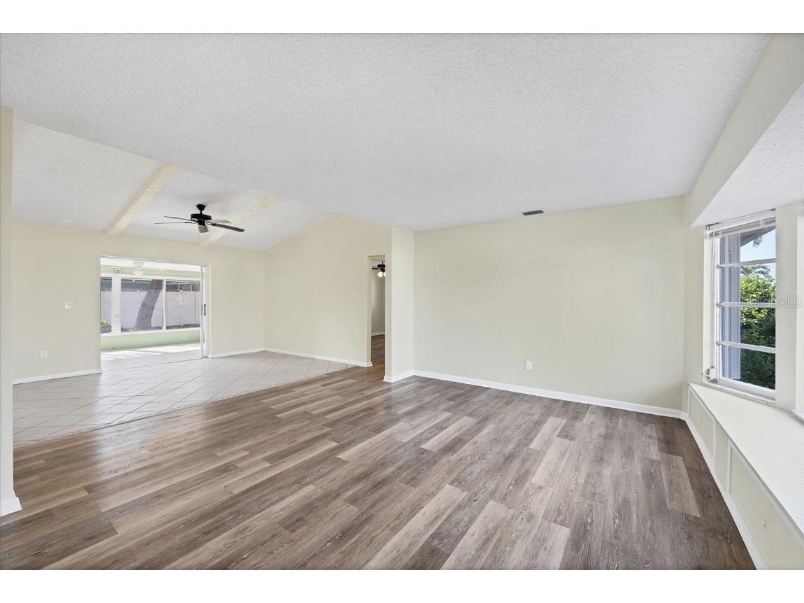 122 SE 41st Terrace Cape Coral FL 33904 D6145002 image8