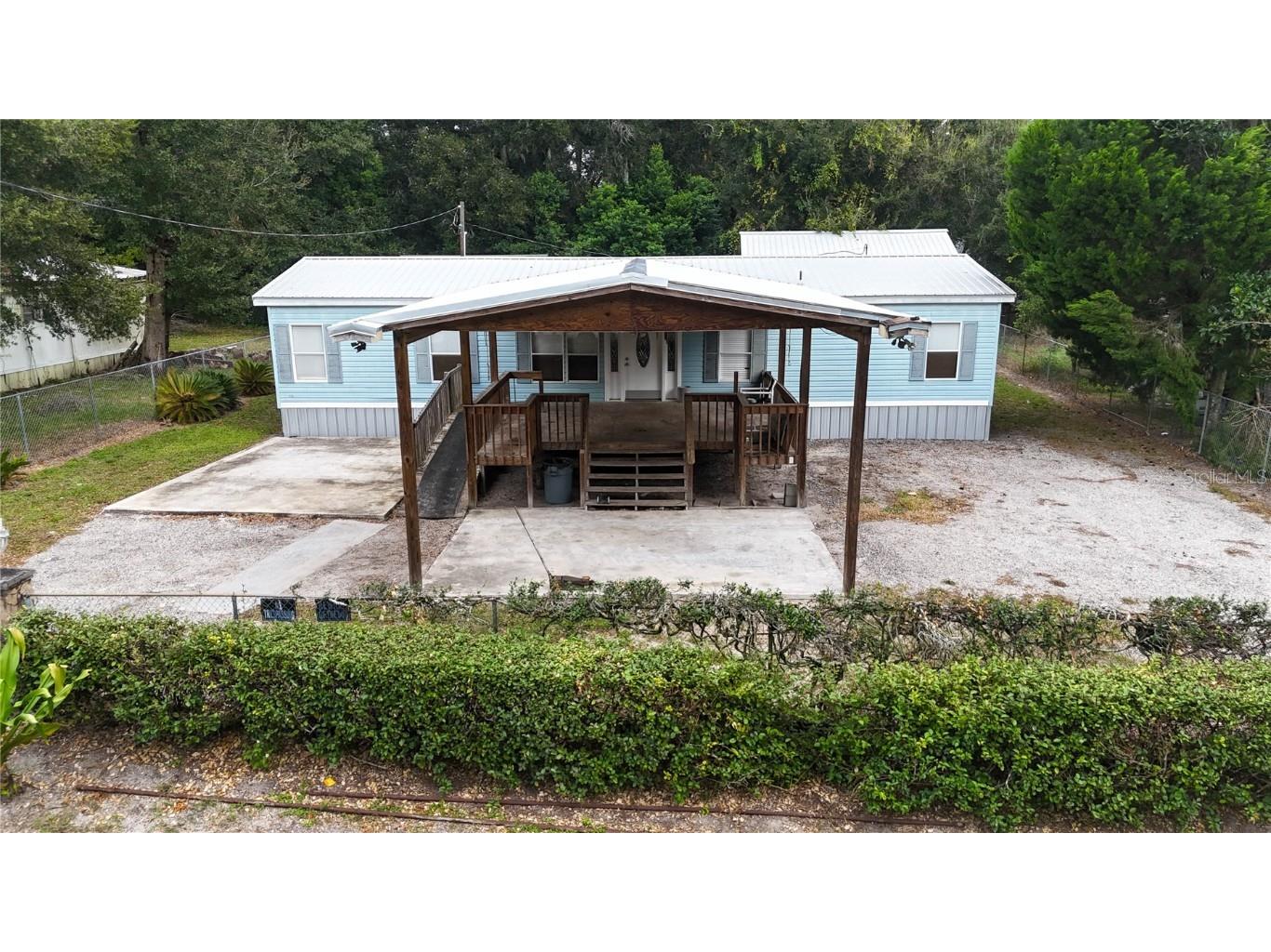 122 Temple Drive Crescent City FL 32112 V4939018 image1