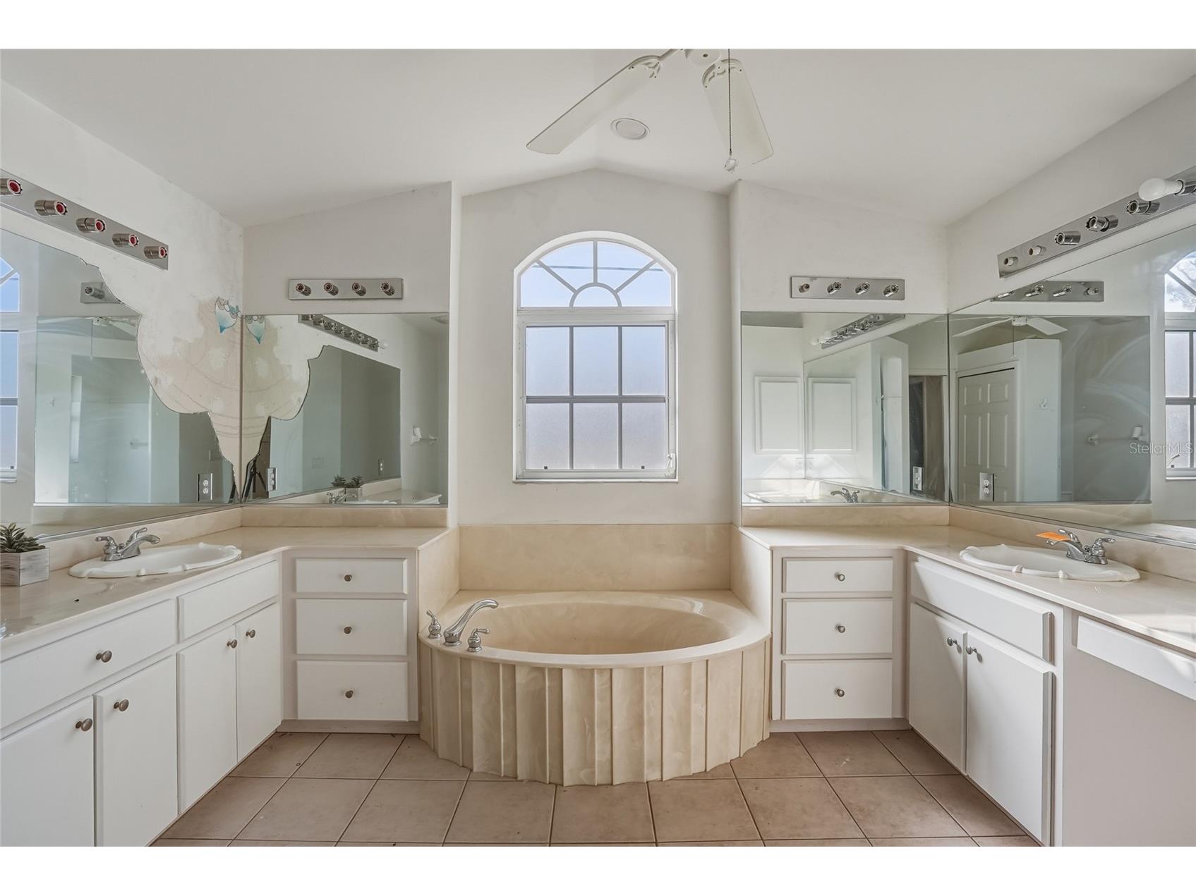 122 Valdiva Street Punta Gorda FL 33983 A4683718 image10