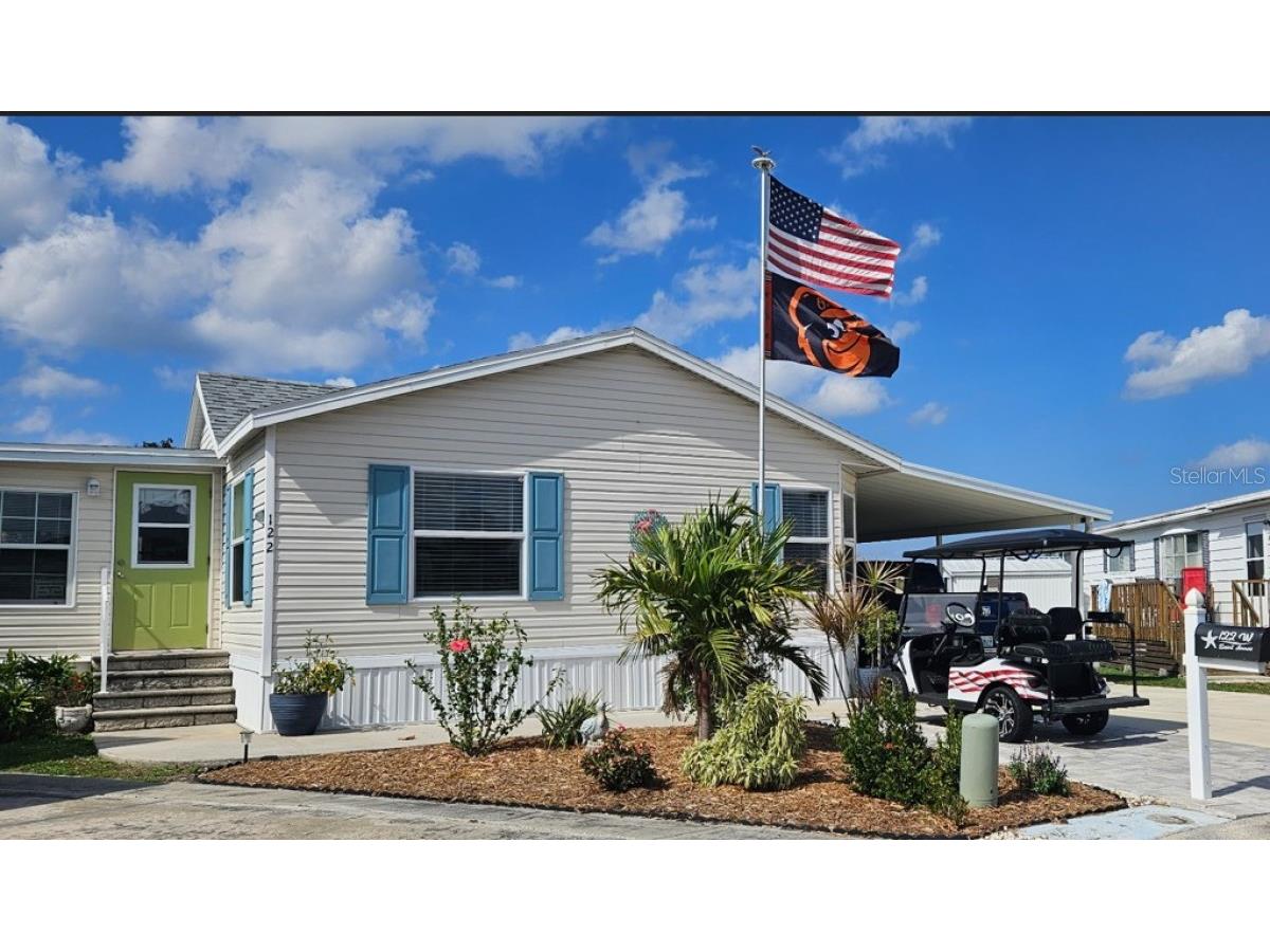 122 W Saint Annes Circle Apollo Beach FL 33572 A4694289 image1